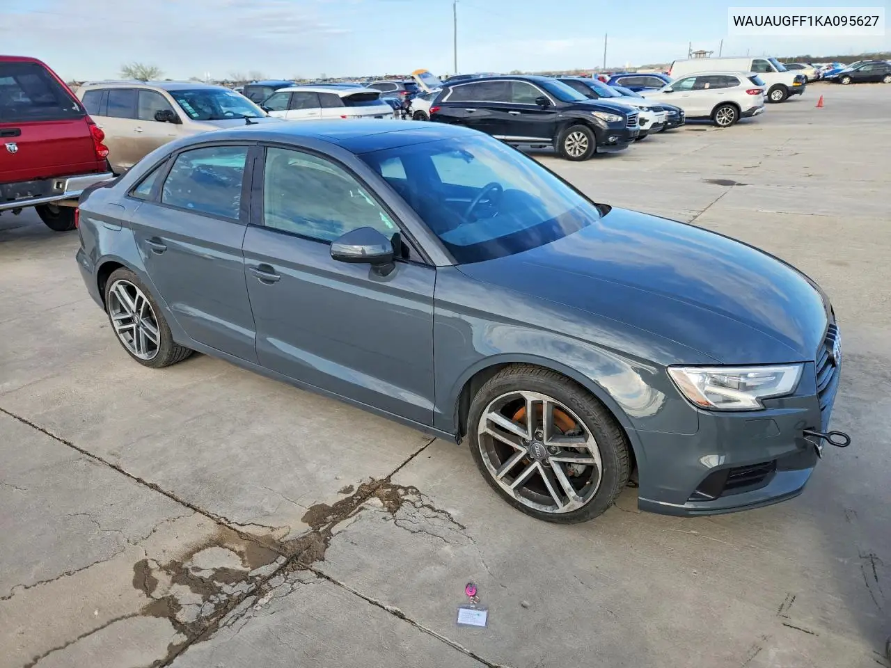 Auction sale of the 2019 Audi A3 , vin: WAUAUGFF1KA095627, lot number: 45583386