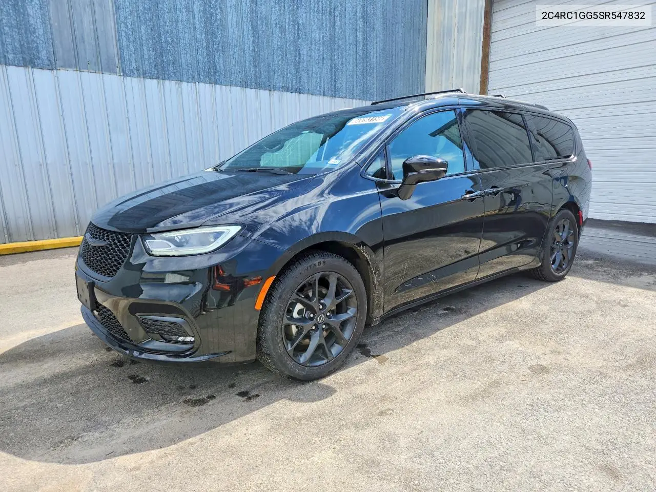 Auction sale of the 2025 Chrysler Pacifica , vin: 2C4RC1GG5SR547832, lot number: 60093156