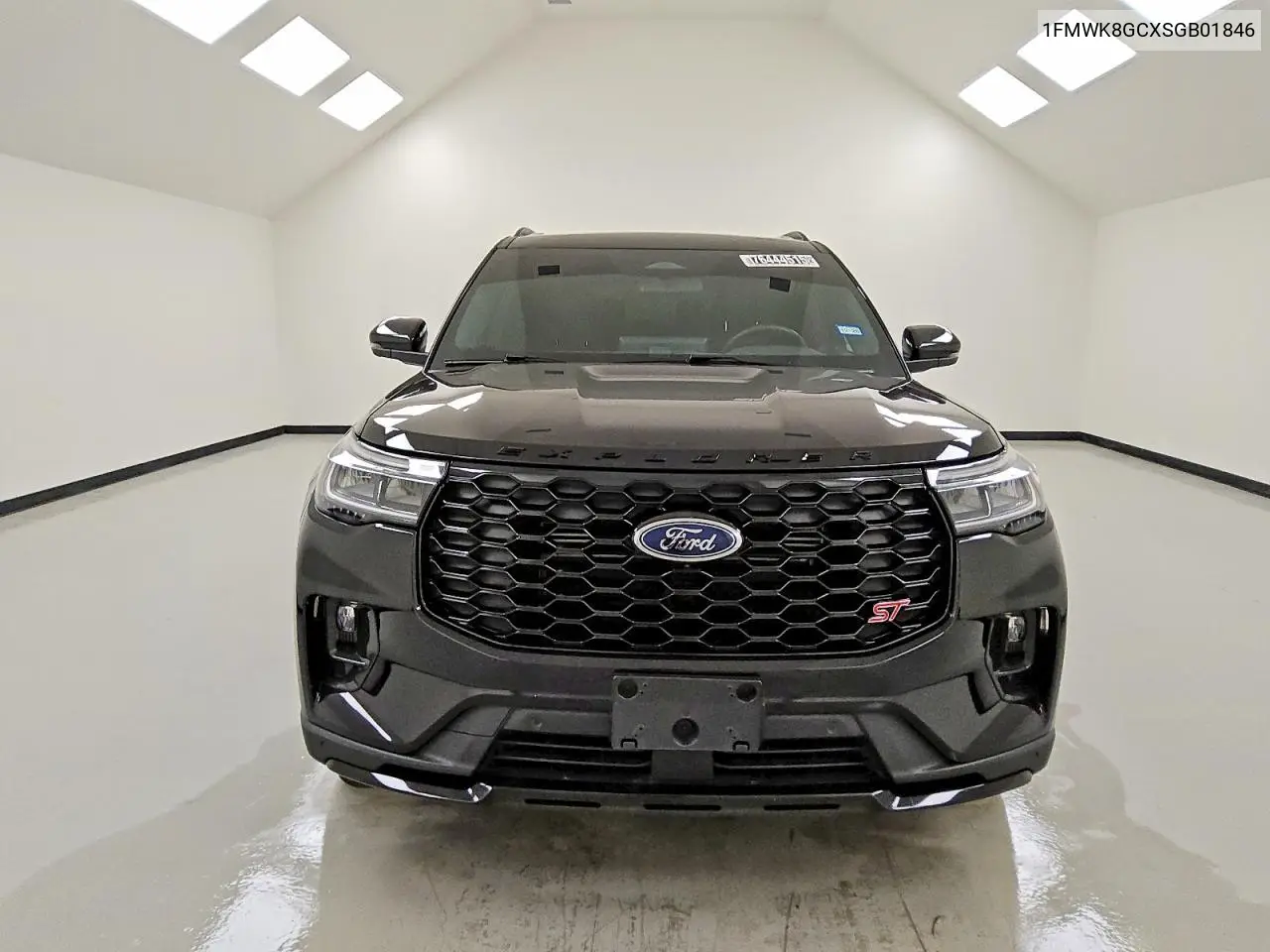 Auction sale of the 2025 Ford Explorer , vin: 1FMWK8GCXSGB01846, lot number: 76444515