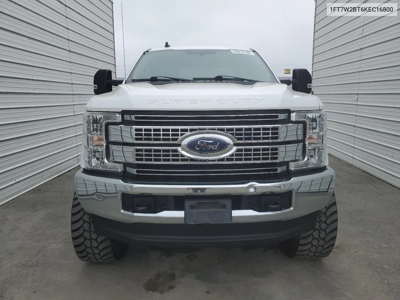 Auction sale of the 2019 Ford F250 , vin: 1FT7W2BT6KEC16800, lot number: 52012184
