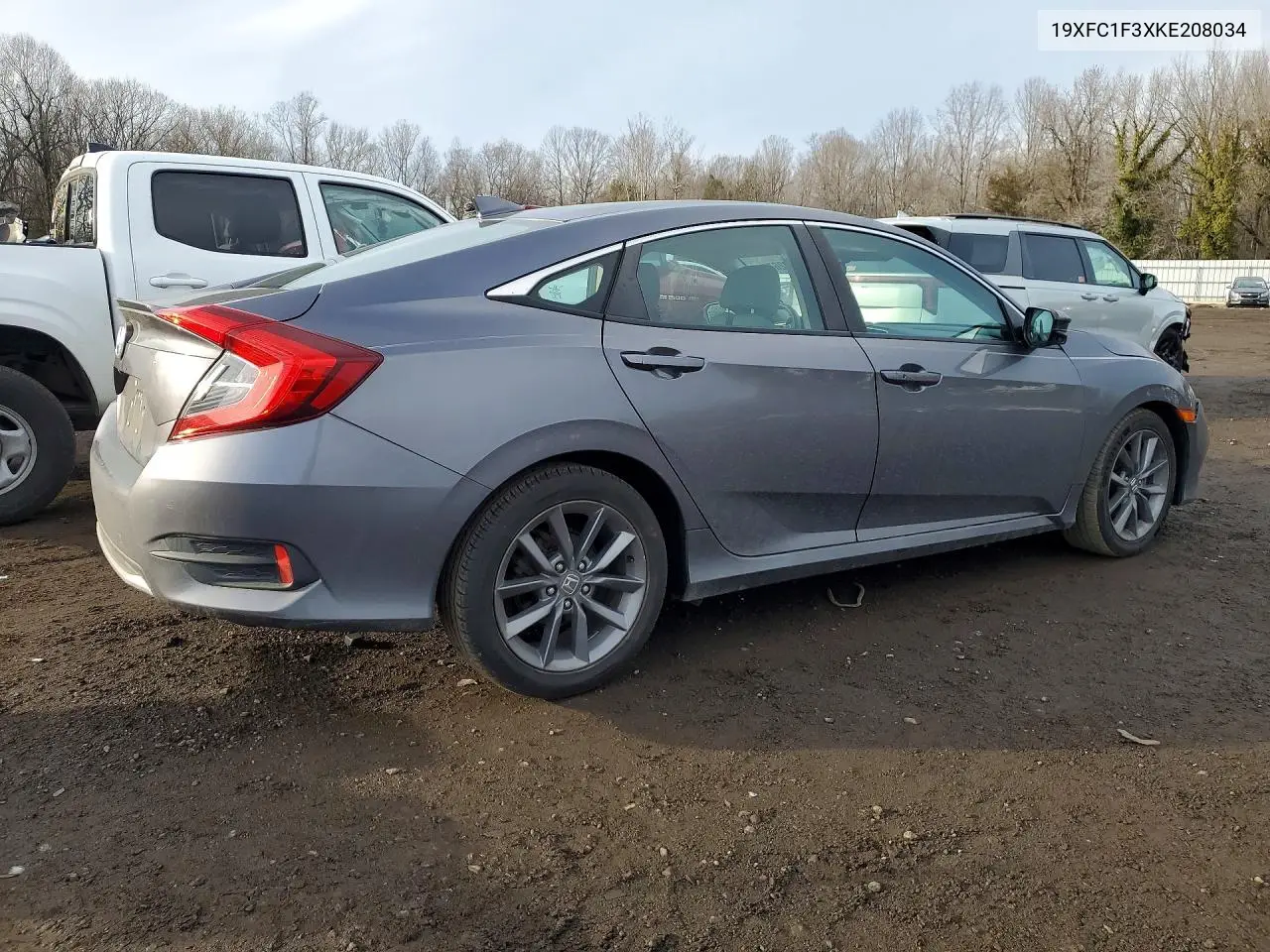 Auction sale of the 2019 Honda Civic , vin: 19XFC1F3XKE208034, lot number: 77992675