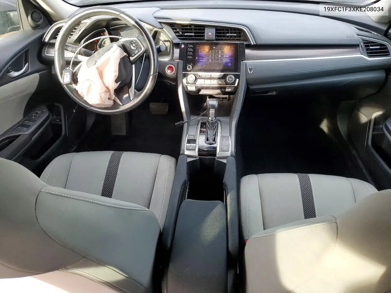 Auction sale of the 2019 Honda Civic , vin: 19XFC1F3XKE208034, lot number: 77992675