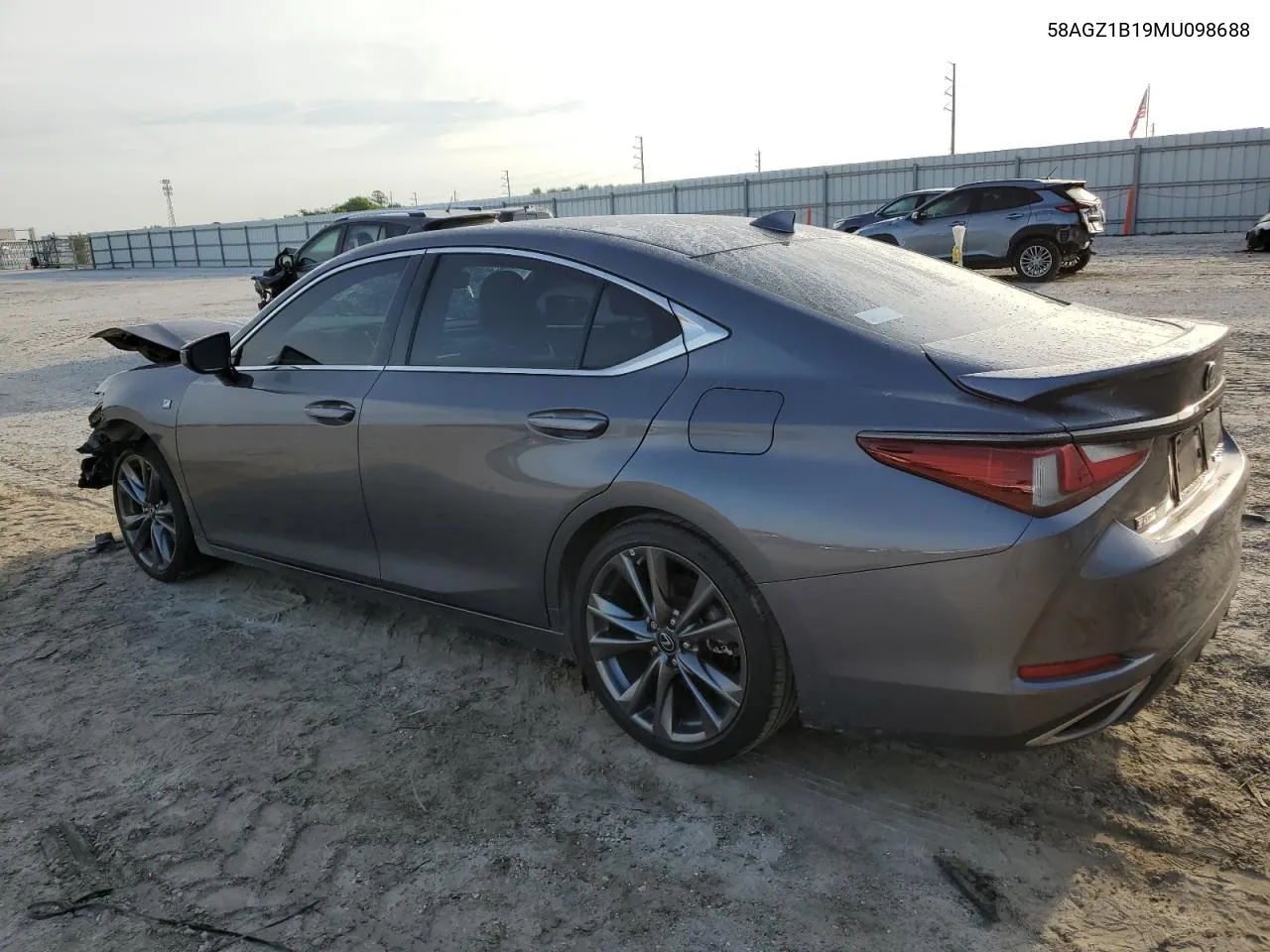 Auction sale of the 2021 Lexus ES , vin: 58AGZ1B19MU098688, lot number: 49163804