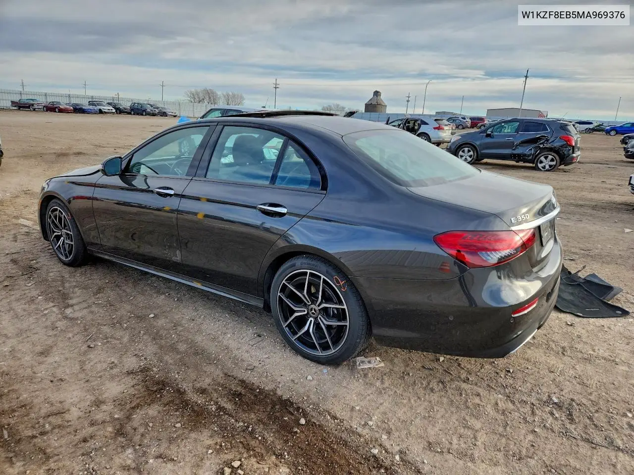 Auction sale of the 2021 Mercedes Benz E klasse , vin: W1KZF8EB5MA969376, lot number: 73183805