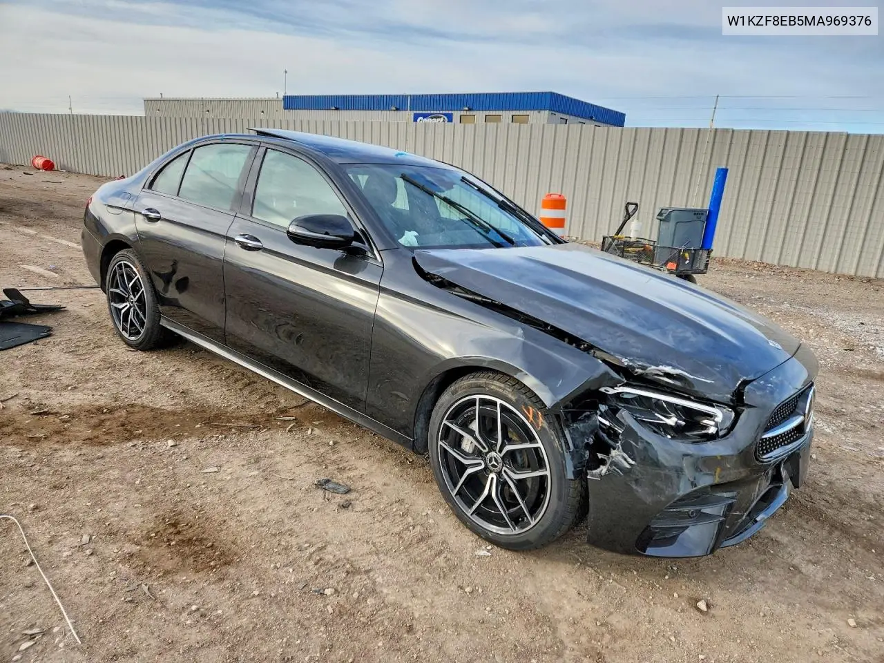 Auction sale of the 2021 Mercedes Benz E klasse , vin: W1KZF8EB5MA969376, lot number: 73183805