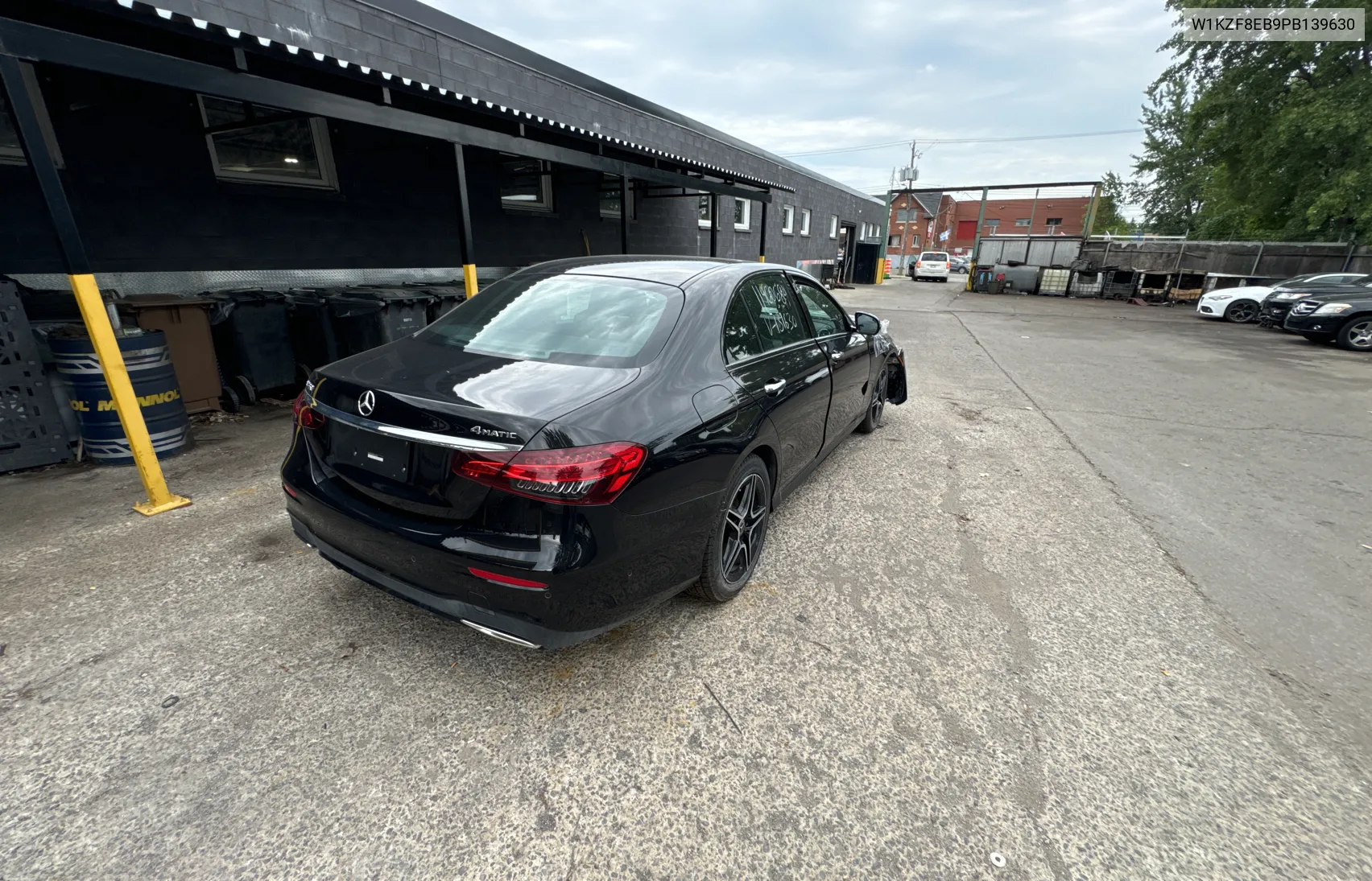 Auction sale of the 2023 Mercedes Benz E klasse , vin: W1KZF8EB9PB139630, lot number: 66972634