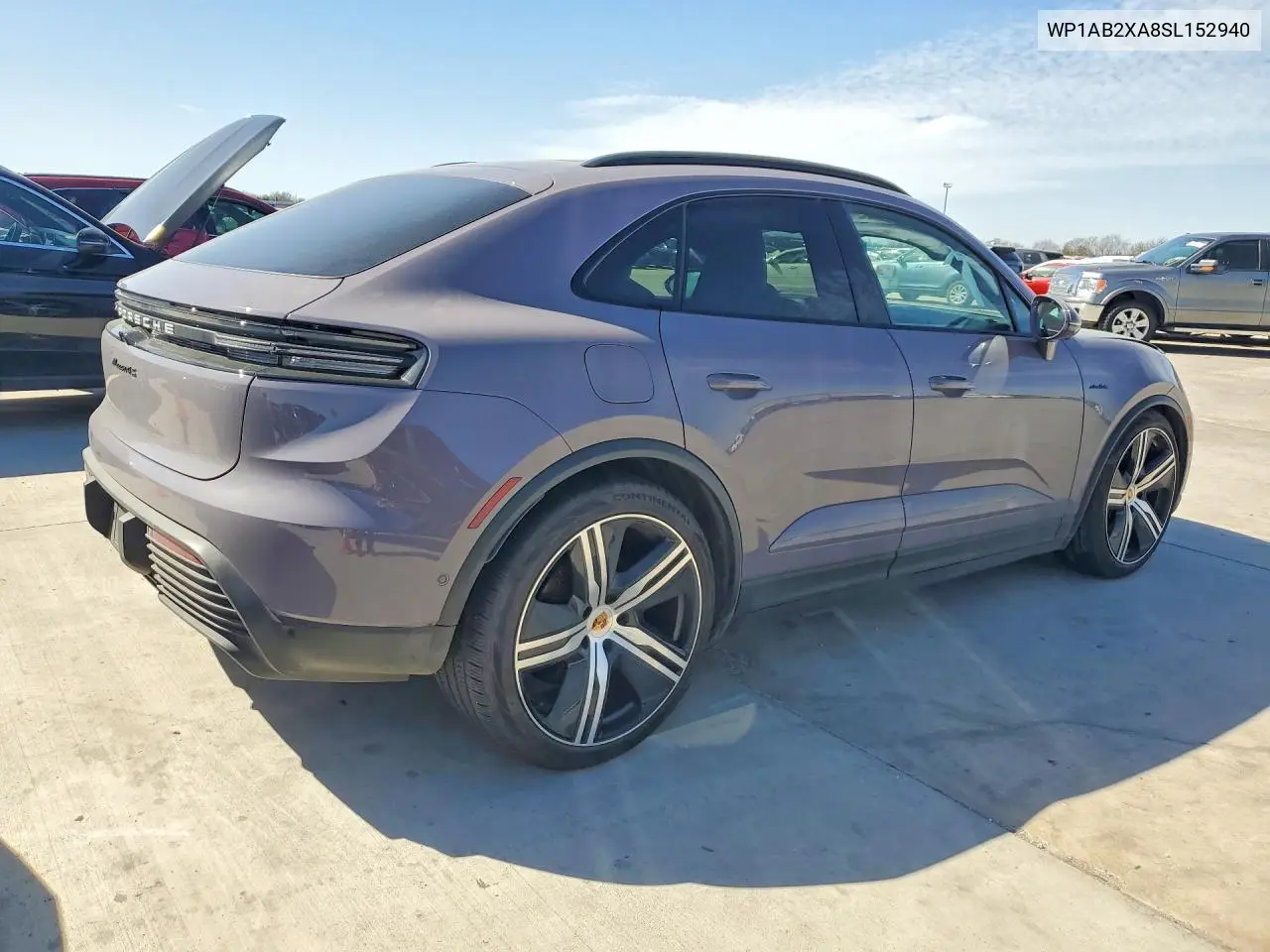 Auction sale of the 2025 Porsche Macan , vin: WP1AB2XA8SL152940, lot number: 77953955
