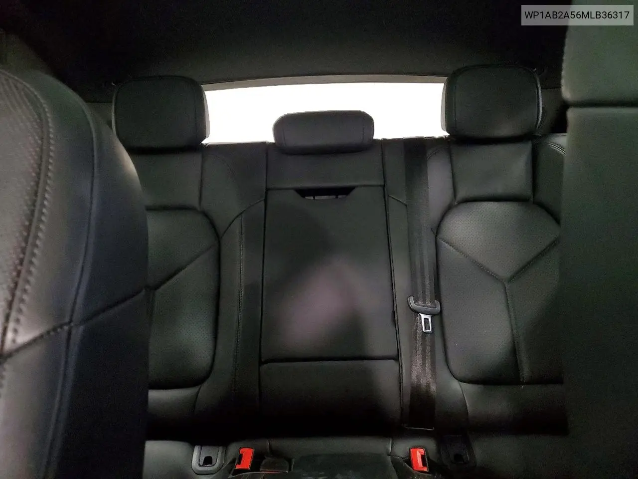 Auction sale of the 2021 Porsche Macan , vin: WP1AB2A56MLB36317, lot number: 76054065