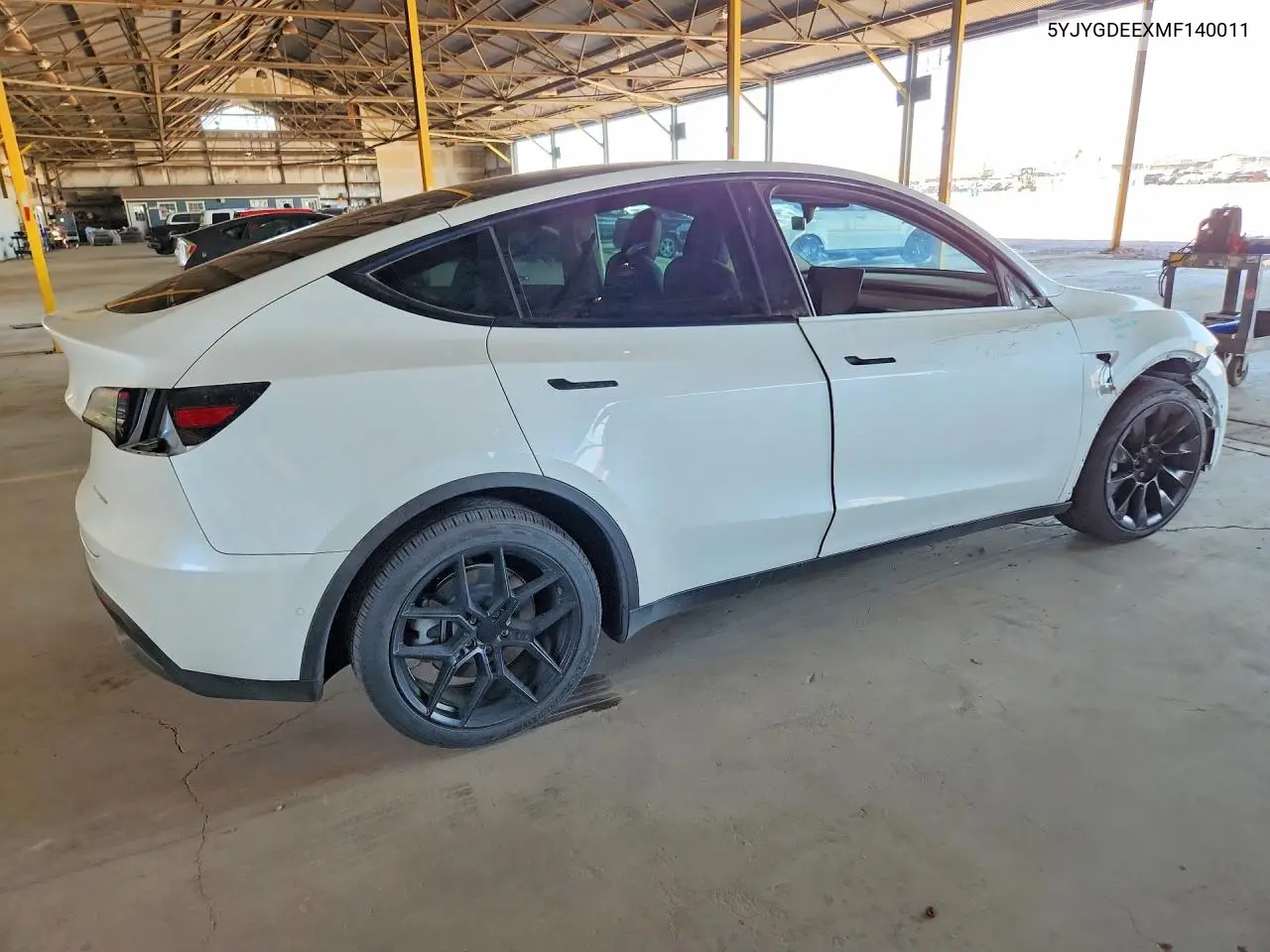 Auction sale of the 2021 Tesla Model Y , vin: 5YJYGDEEXMF140011, lot number: 59810316
