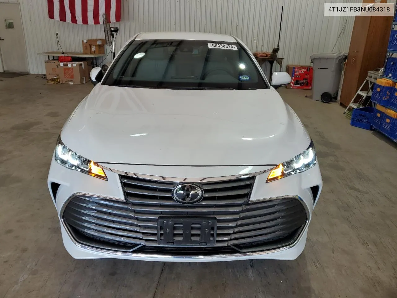 Auction sale of the 2022 Toyota Avalon , vin: 4T1JZ1FB3NU084318, lot number: 60438314