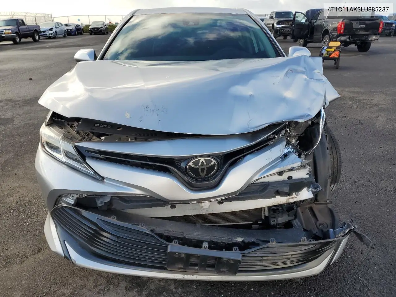 Auction sale of the 2020 Toyota Camry , vin: 4T1C11AK3LU885237, lot number: 43480725