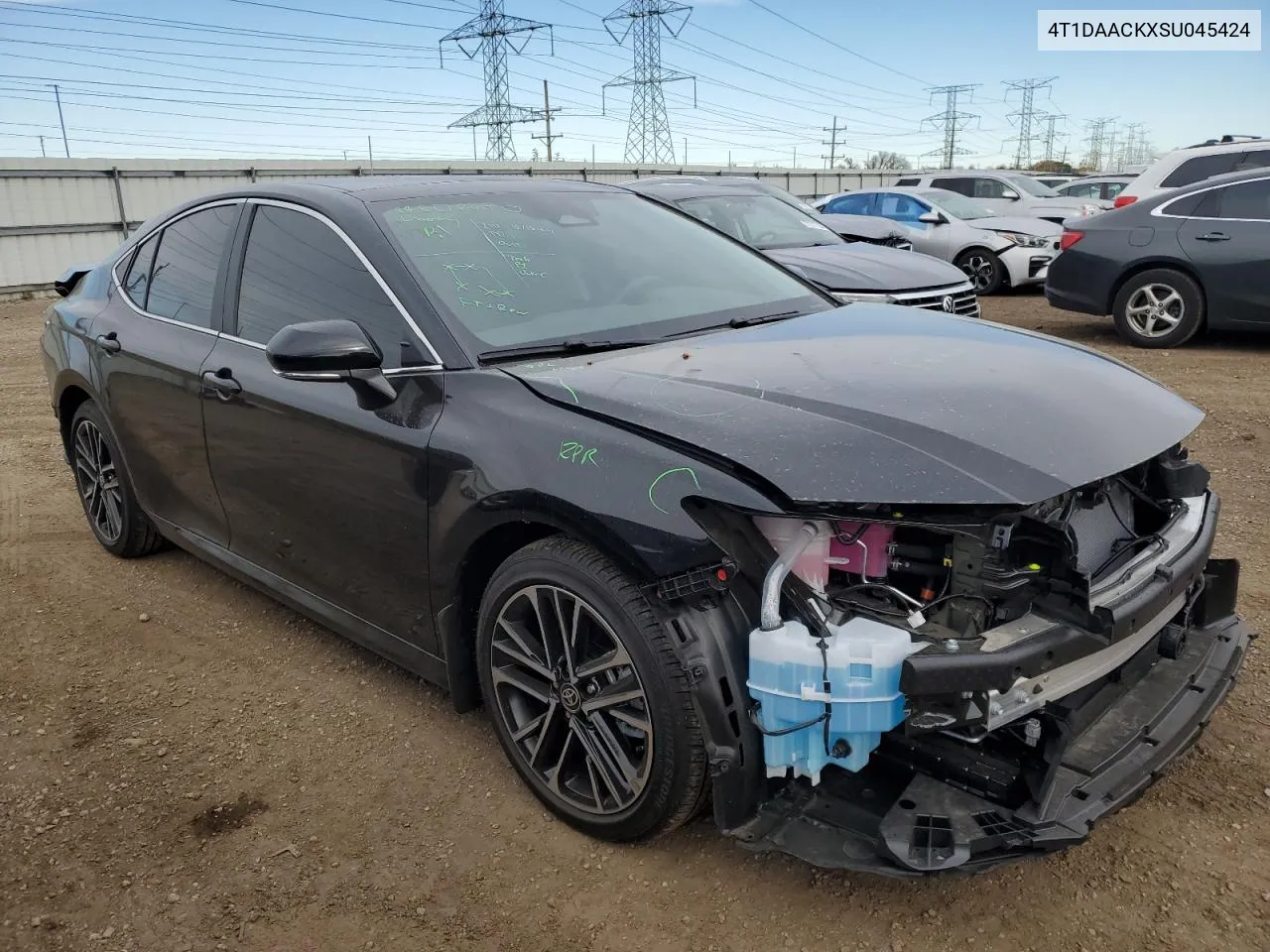 Auction sale of the 2025 Toyota Camry , vin: 4T1DAACKXSU045424, lot number: 77595834