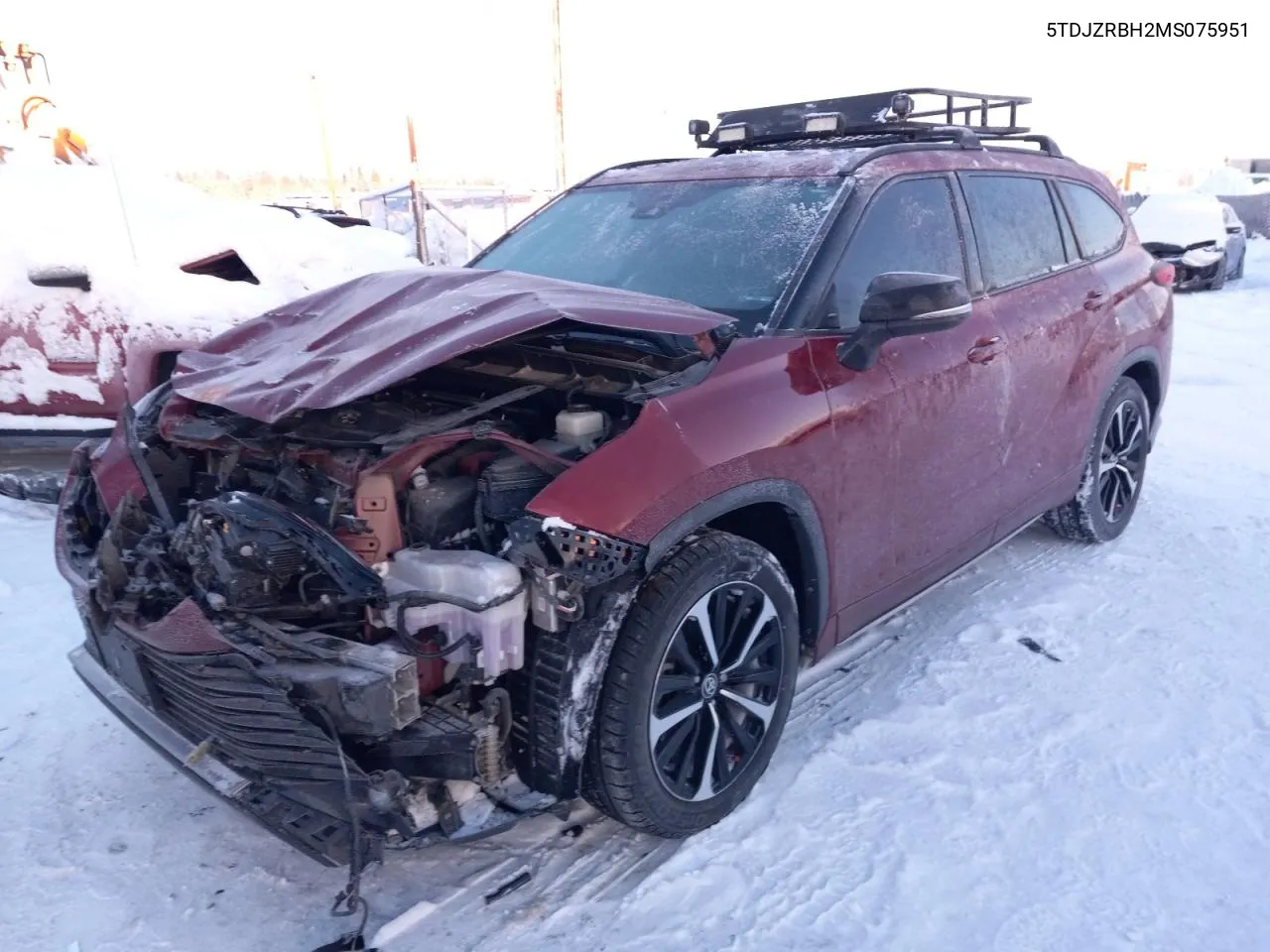 Auction sale of the 2021 Toyota Highlander , vin: 5TDJZRBH2MS075951, lot number: 82521913