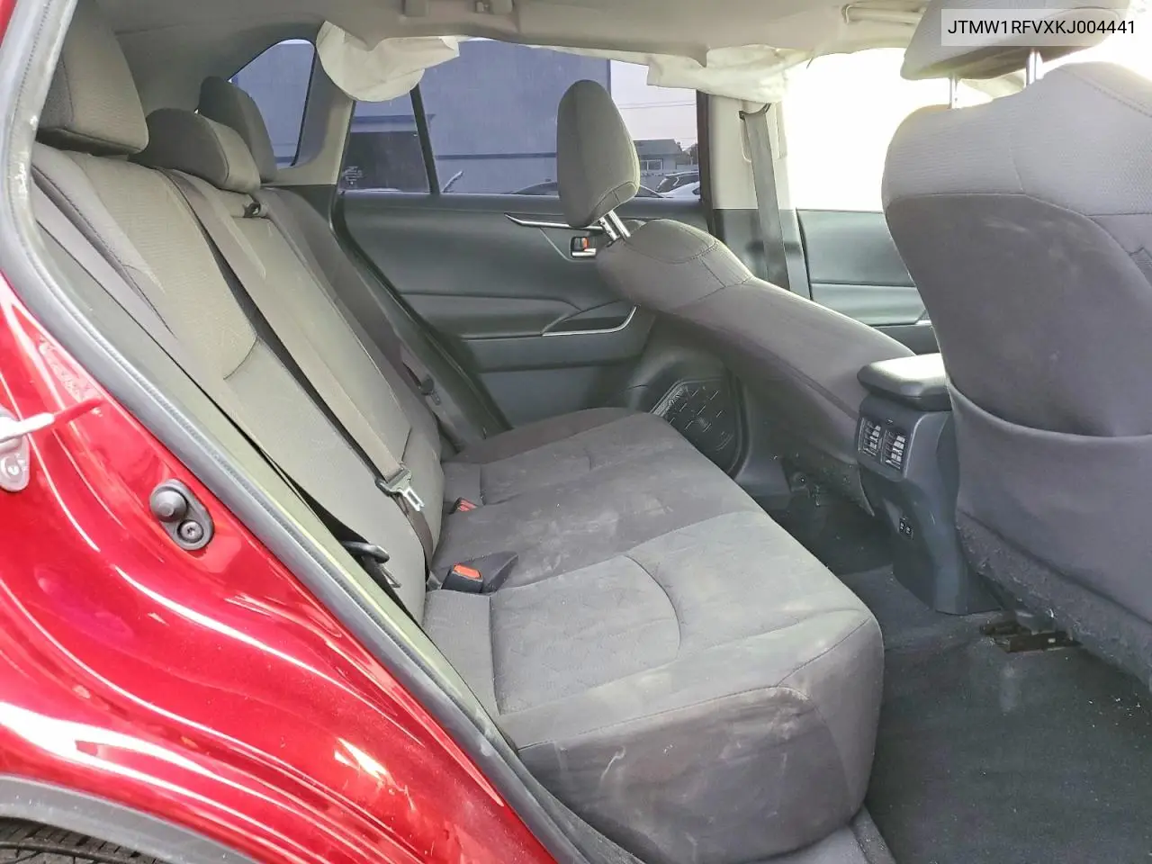 Auction sale of the 2019 Toyota RAV 4 , vin: JTMW1RFVXKJ004441, lot number: 98814635