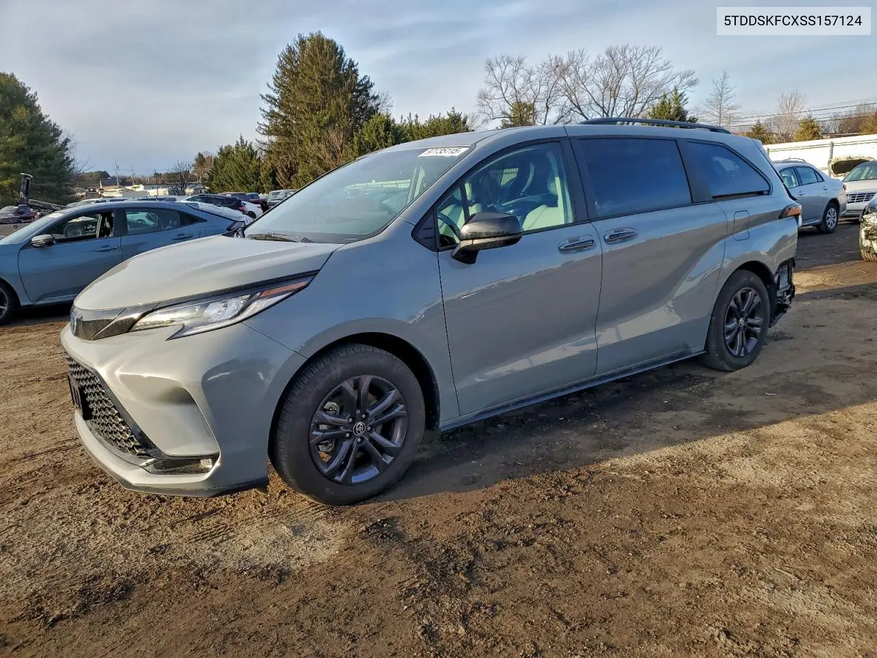 Auction sale of the 2025 Toyota Sienna , vin: 5TDDSKFCXSS157124, lot number: 97735115