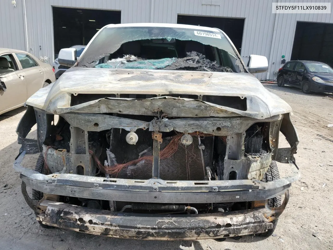 Auction sale of the 2020 Toyota Tundra , vin: 5TFDY5F11LX910839, lot number: 60198914