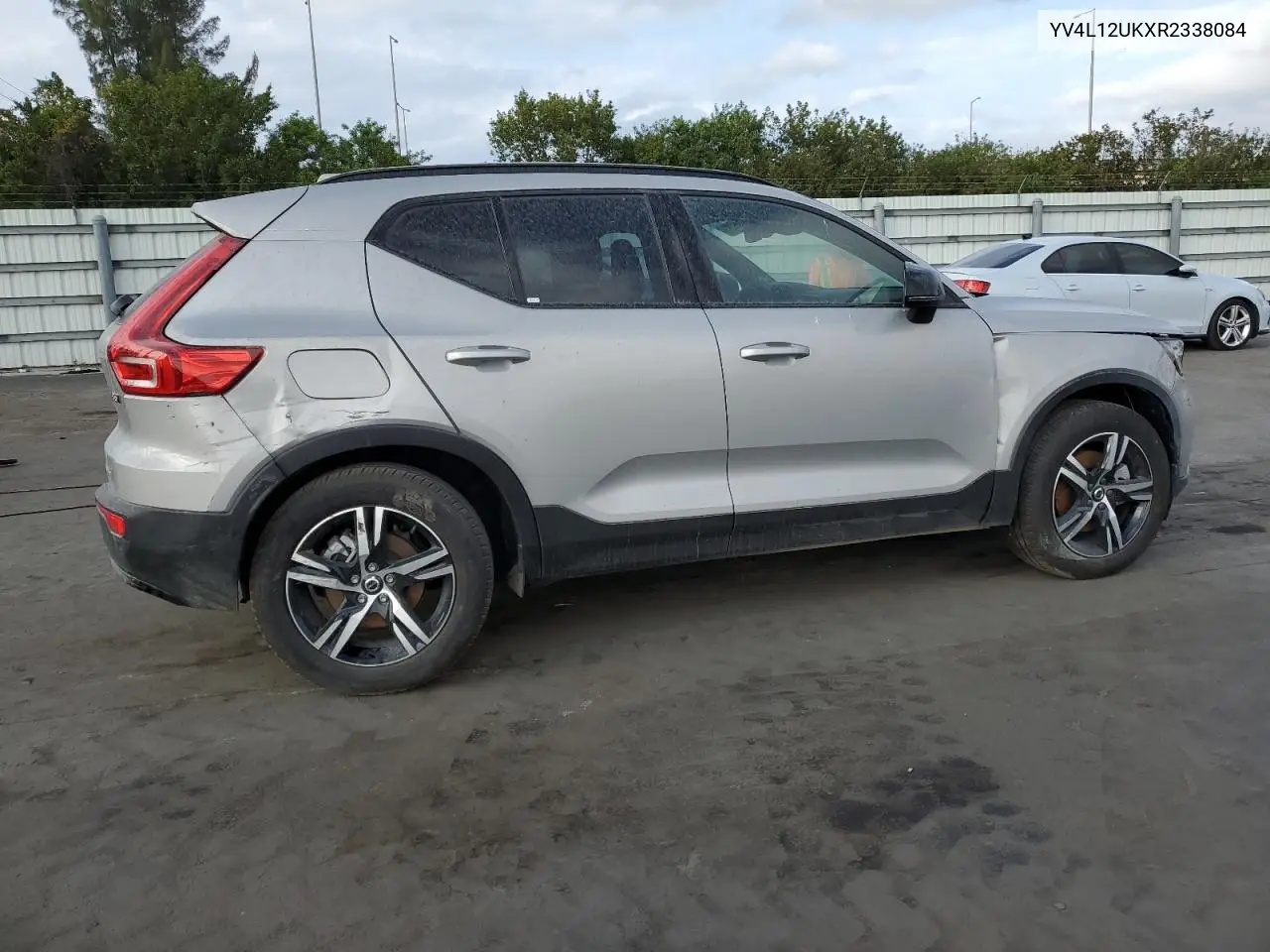 Auction sale of the 2024 Volvo XC40 , vin: YV4L12UKXR2338084, lot number: 45738355