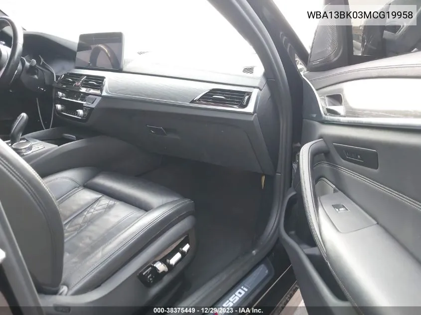Auction sale of the 2021 BMW 5er , vin: WBA13BK03MCG19958, lot number: 38375449