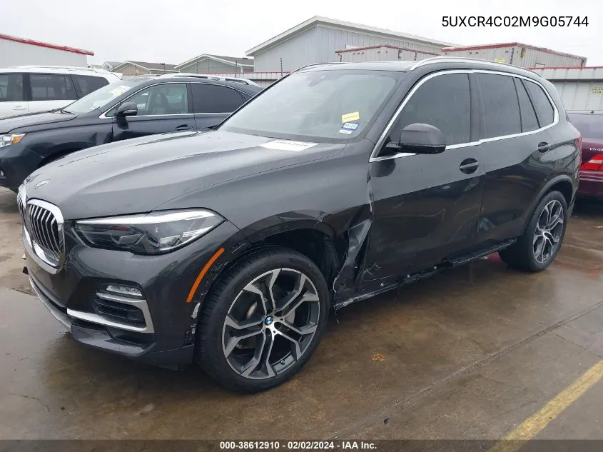 Auction sale of the 2021 BMW X5 , vin: 5UXCR4C02M9G05744, lot number: 38612910