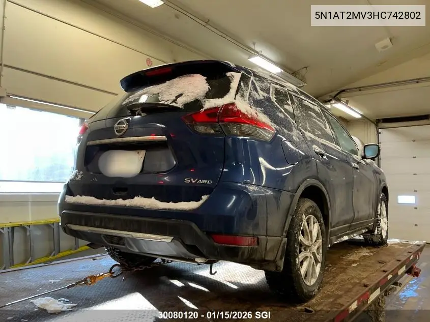 Auction sale of the 2017 Nissan Rogue , vin: 5N1AT2MV3HC742802, lot number: 30080120