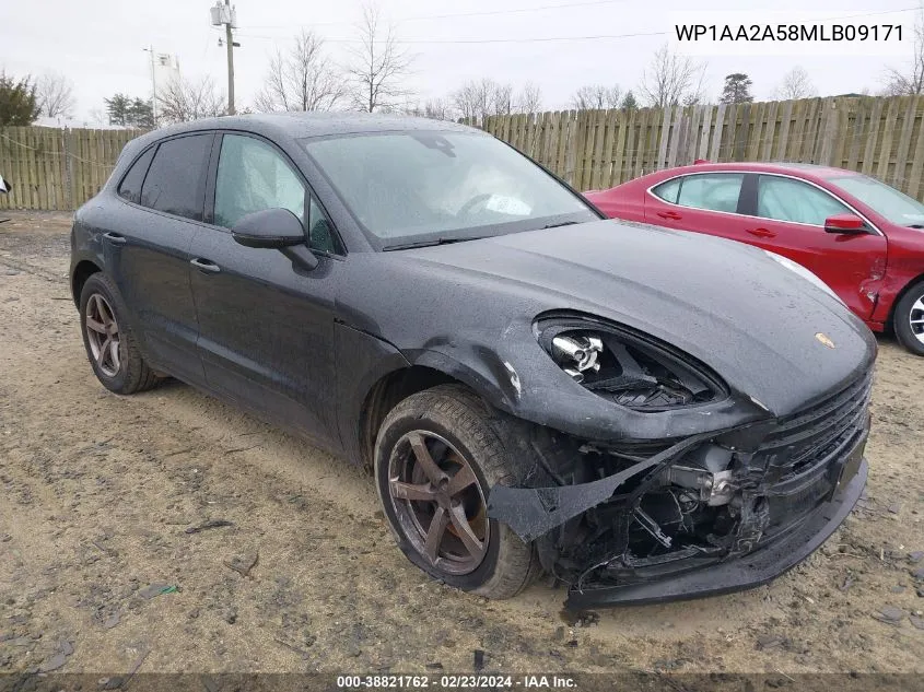 Auction sale of the 2021 Porsche Macan , vin: WP1AA2A58MLB09171, lot number: 38821762