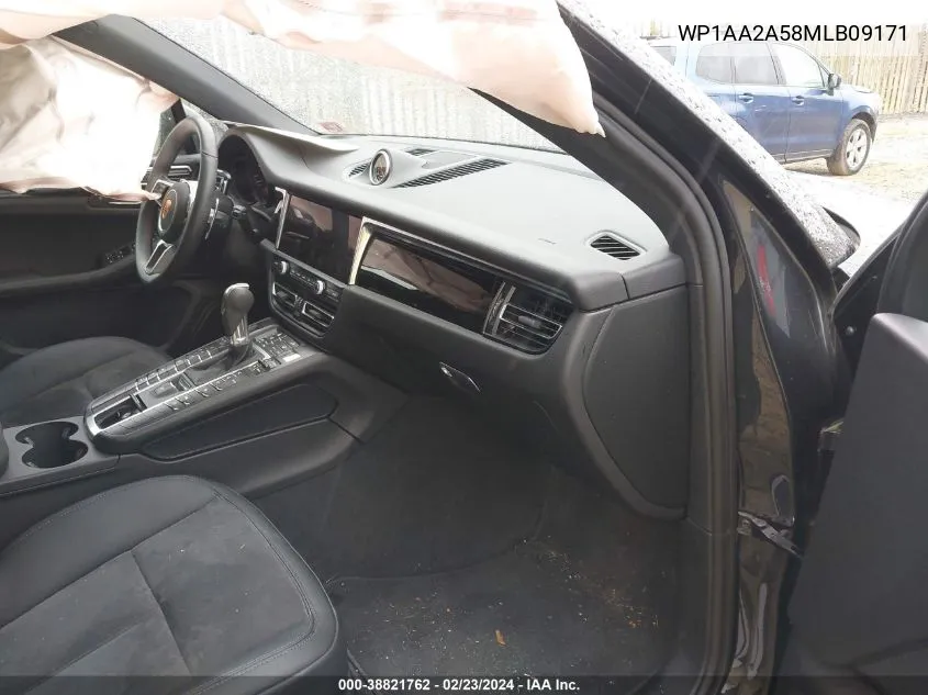 Auction sale of the 2021 Porsche Macan , vin: WP1AA2A58MLB09171, lot number: 38821762