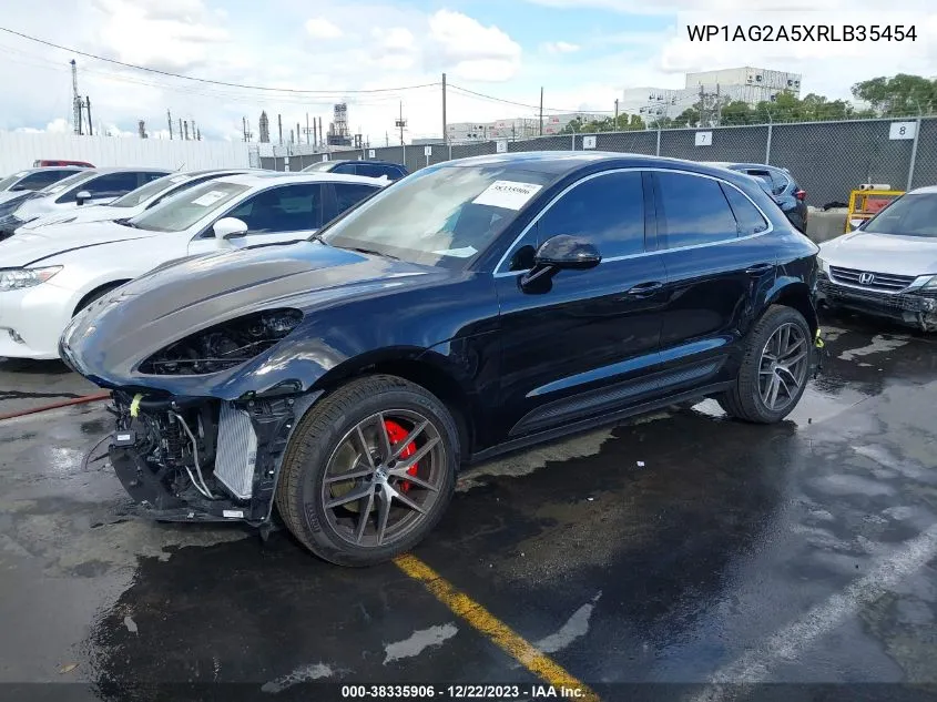 Auction sale of the 2024 Porsche Macan , vin: WP1AG2A5XRLB35454, lot number: 38335906