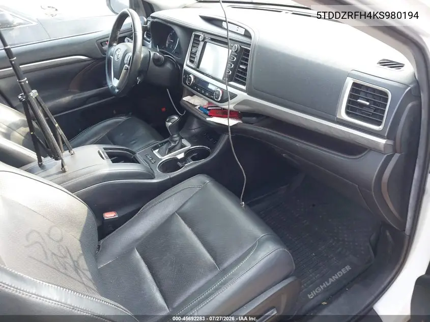 Auction sale of the 2019 Toyota Highlander , vin: 5TDDZRFH4KS980194, lot number: 45692283